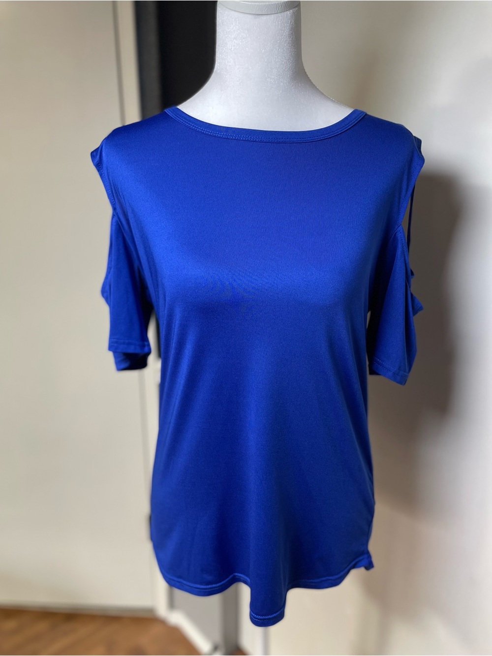 Women's Royal Blue Cold-Shoulder Tee